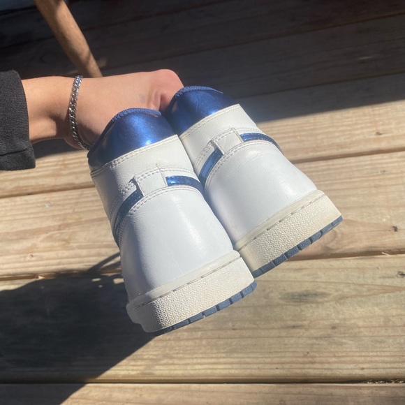 Air Jordan 1 Retro Metallic Navy - Picture 6 of 7